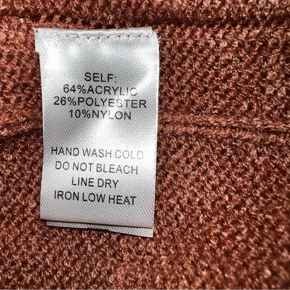 Promesa Cable Knit Sweater Size Medium - Picture 4 of 5